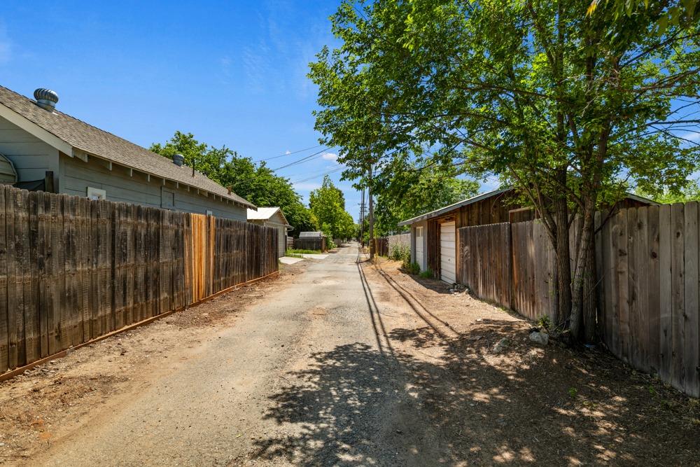 J Street, Lincoln, California image 45
