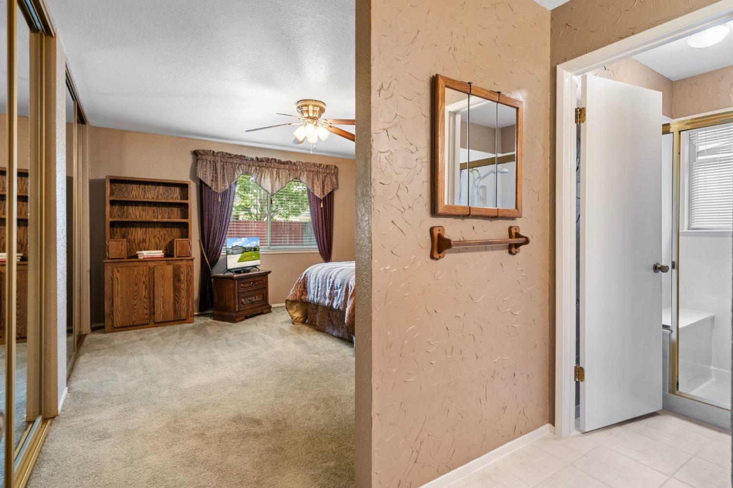 Goldenoak Way, Stockton, California image 30