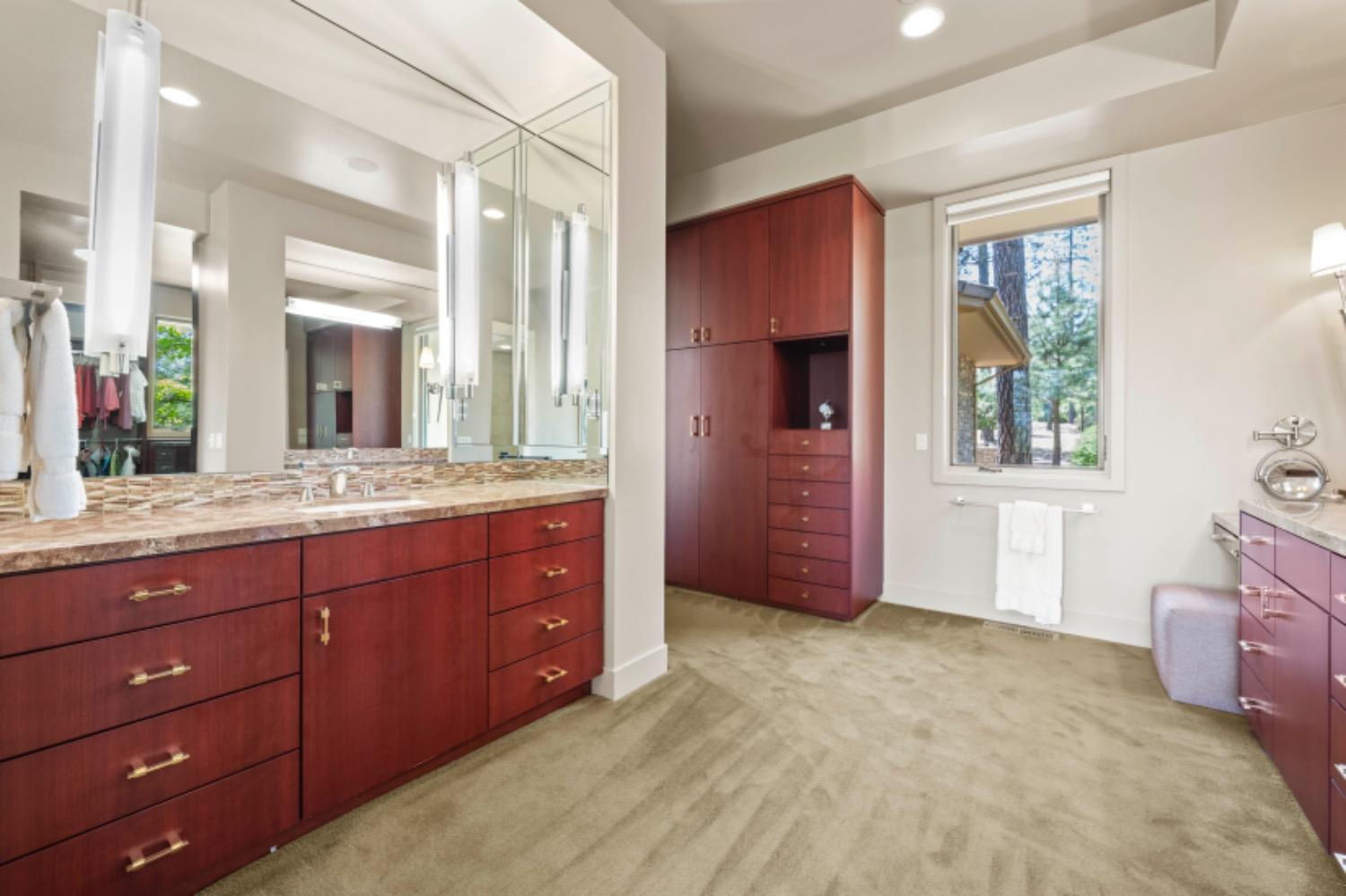 Detail Gallery Image 47 of 87 For 15090 Grand Knoll Dr, Meadow Vista,  CA 95722 - 4 Beds | 4/1 Baths