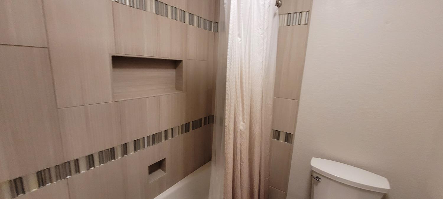 Detail Gallery Image 50 of 95 For 124 Mountain Oak Ct, Folsom,  CA 95630 - 5 Beds | 4 Baths