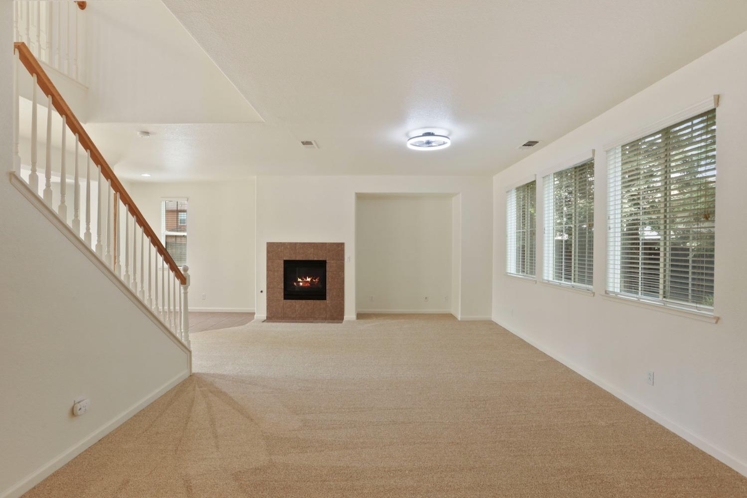 Detail Gallery Image 15 of 53 For 9363 Vintner Cir, Patterson,  CA 95363 - 4 Beds | 3 Baths