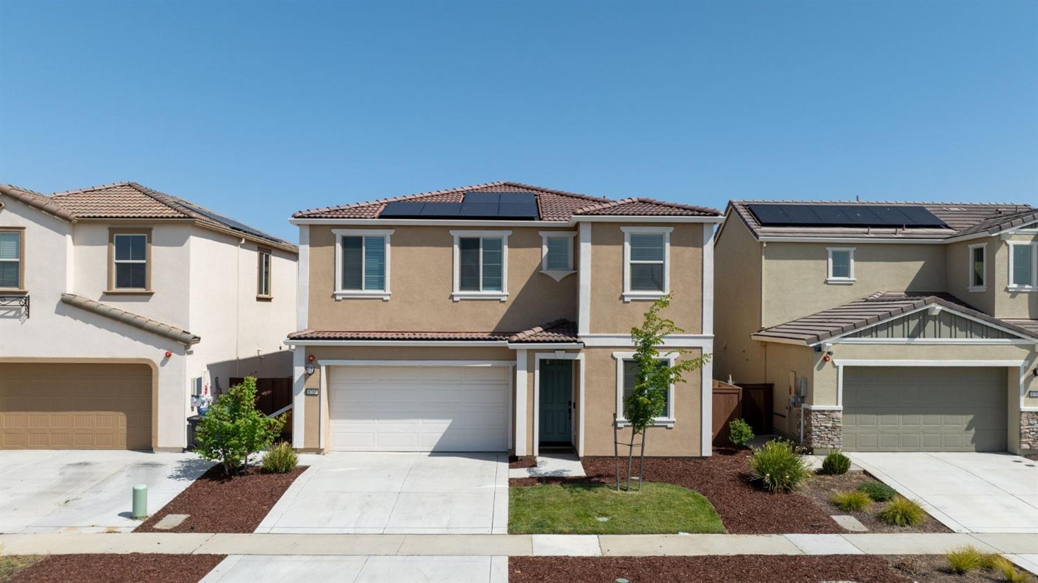 Classical Way, Elk Grove, California image 37