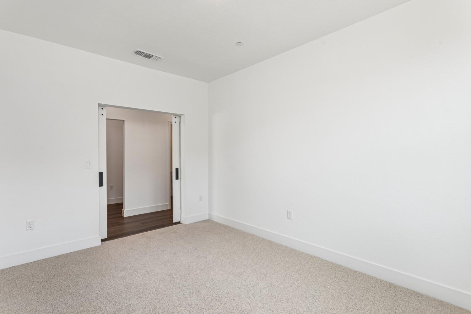 Passerine Court, Rancho Cordova, California image 9