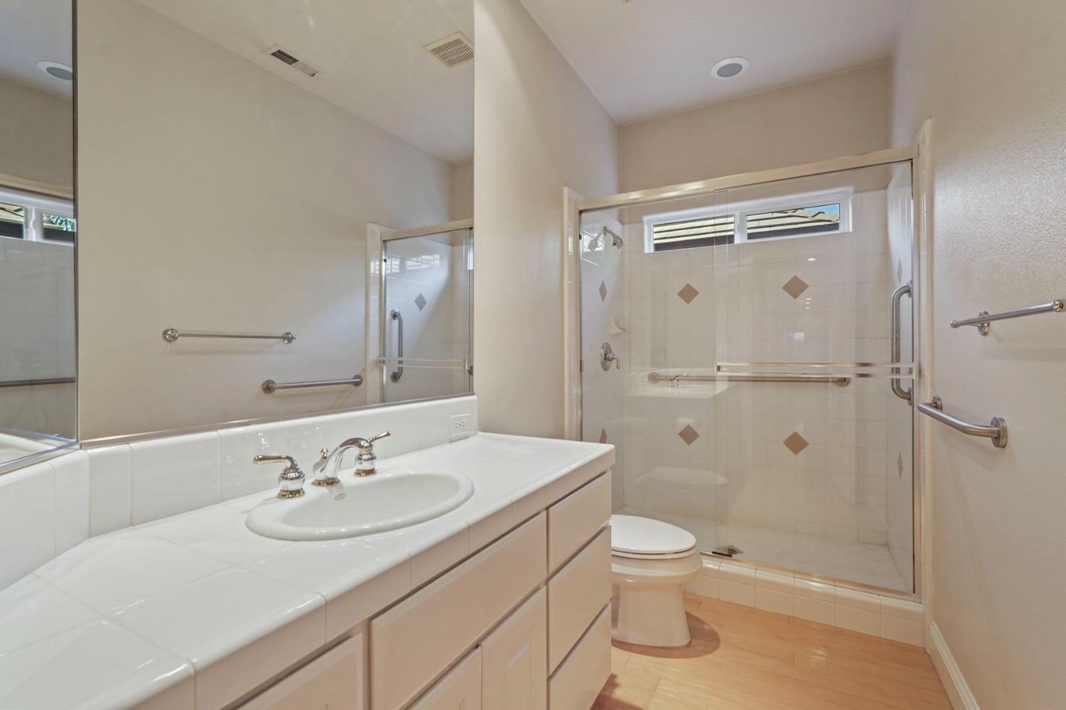 Windwood Drive, Woodbridge, California image 43