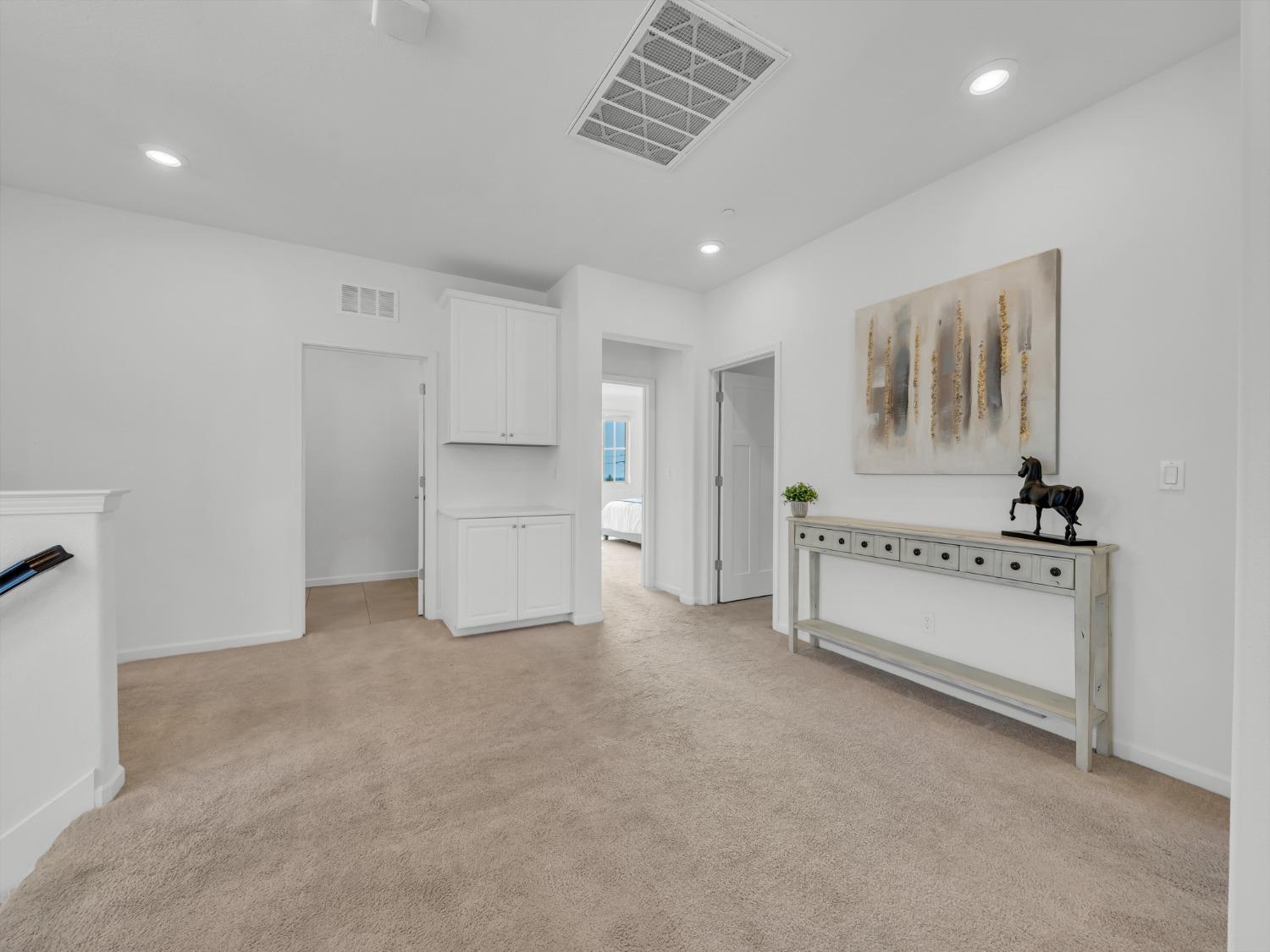Avanti Drive, El Dorado Hills, California image 19