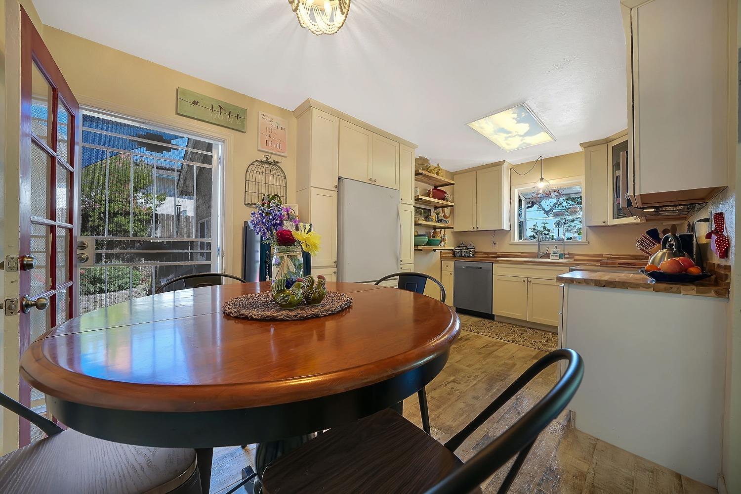 Detail Gallery Image 22 of 83 For 1356 Mark Twain Rd, Angels Camp,  CA 95222 - 3 Beds | 3 Baths