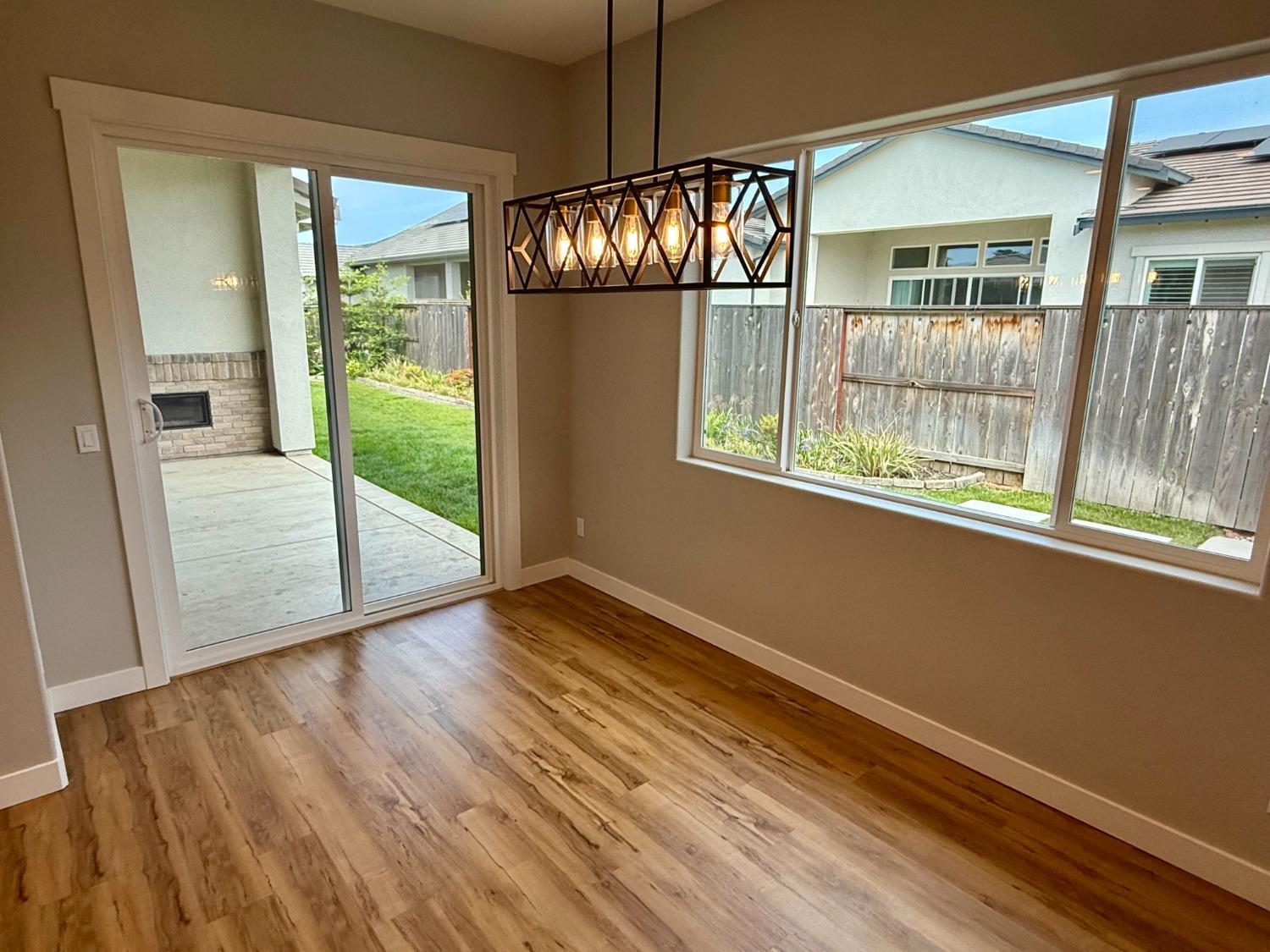 Detail Gallery Image 16 of 52 For 2775 Meadowbrook Lane, Turlock,  CA 95382 - 4 Beds | 2/1 Baths