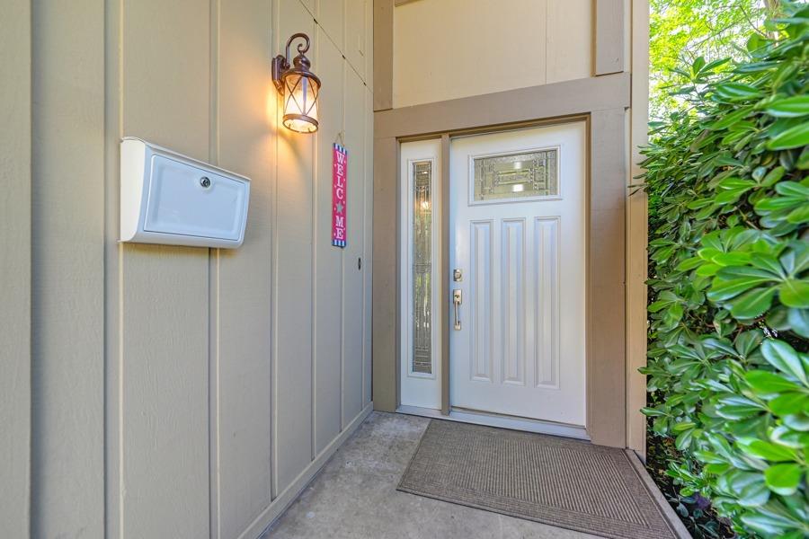 San Angelo Court, Citrus Heights, California image 3