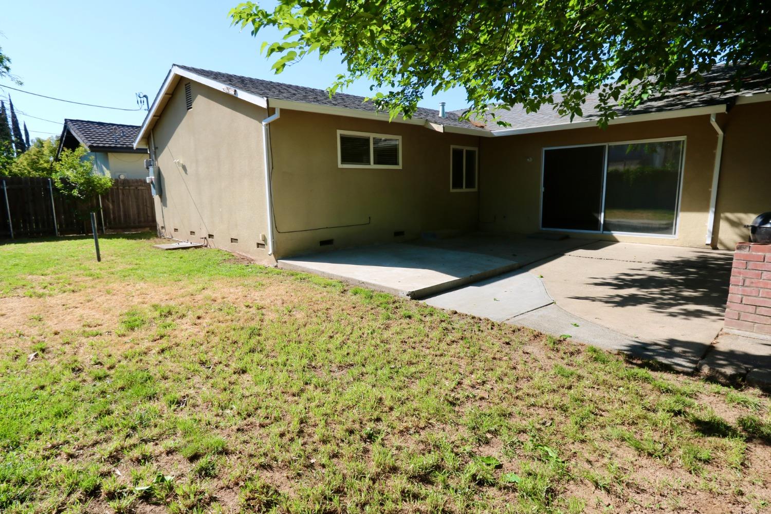 Knightwood, Rancho Cordova, California image 32