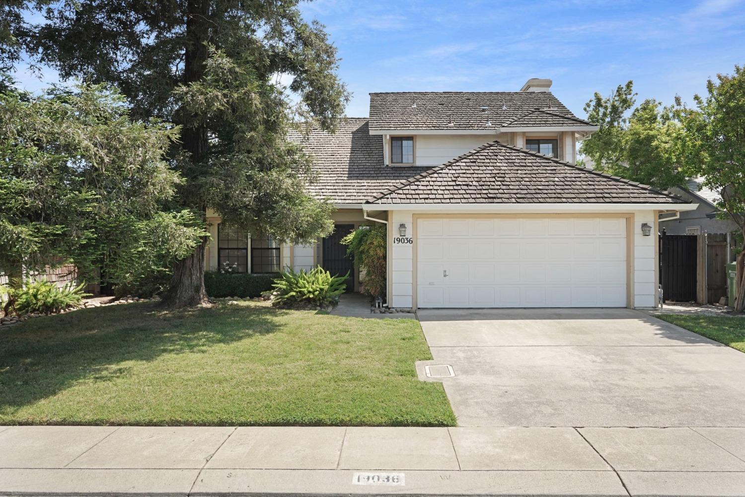 Detail Gallery Image 5 of 46 For 19036 N Augusta St, Woodbridge,  CA 95258 - 3 Beds | 2/1 Baths