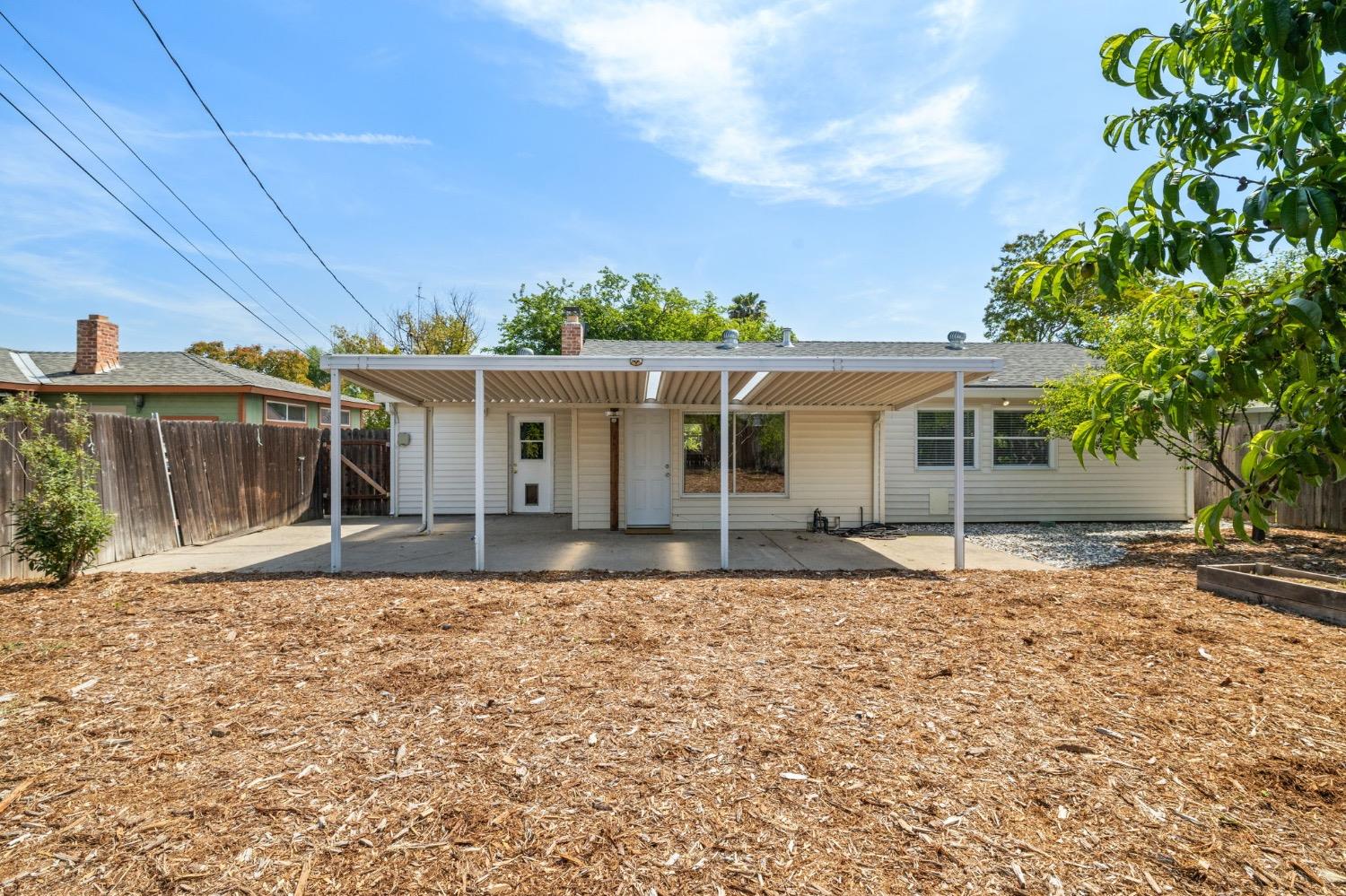 Windsor Drive, Sacramento, California image 32