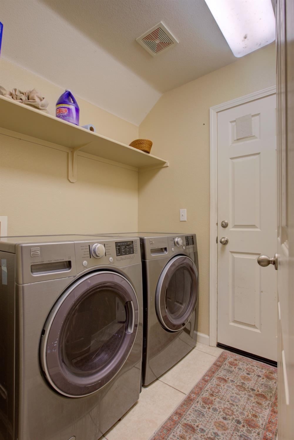 Detail Gallery Image 26 of 61 For 1492 Antioch Ct, Merced,  CA 95348 - 5 Beds | 2/1 Baths