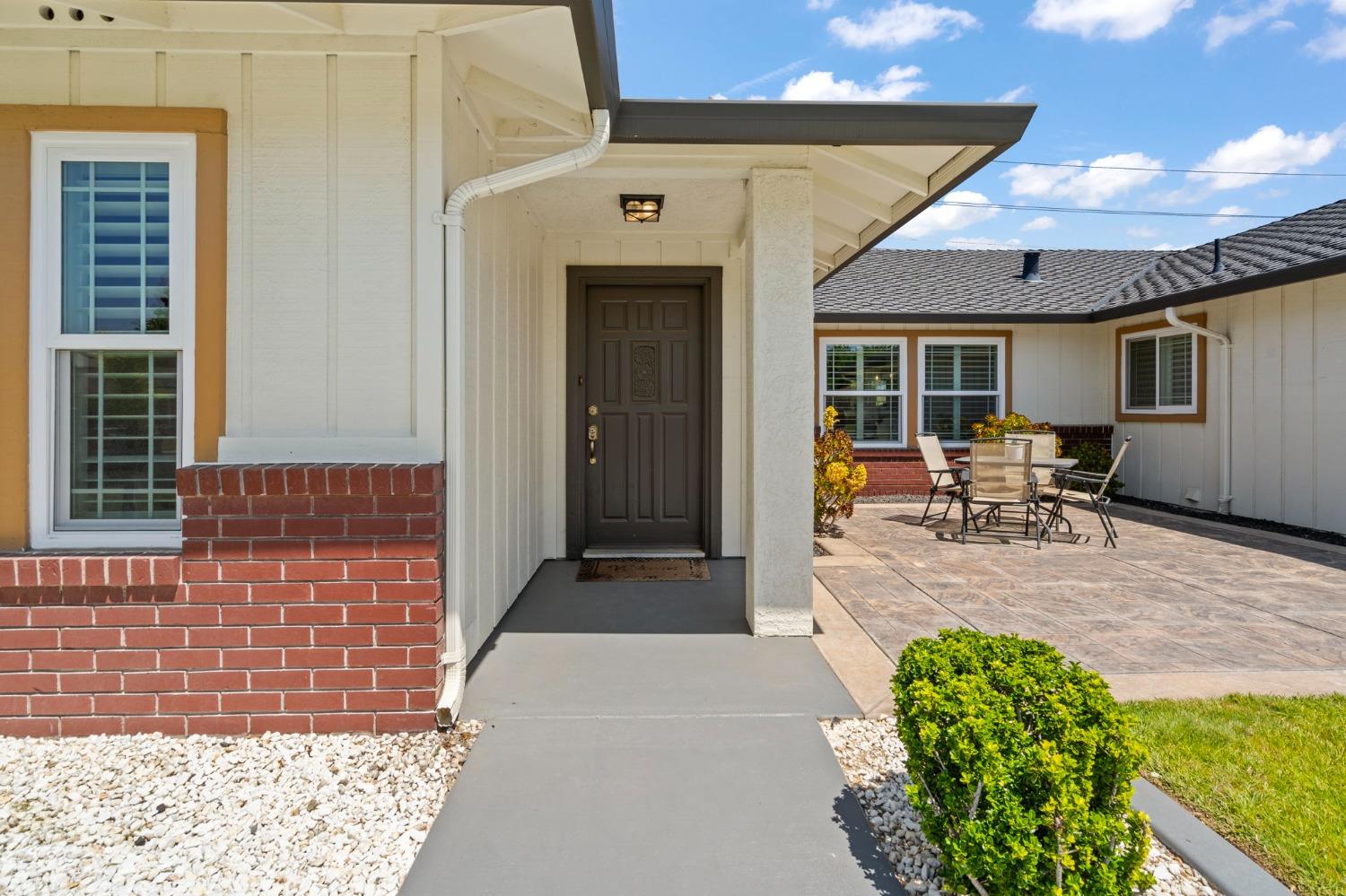Foxfire Drive, Manteca, California image 5