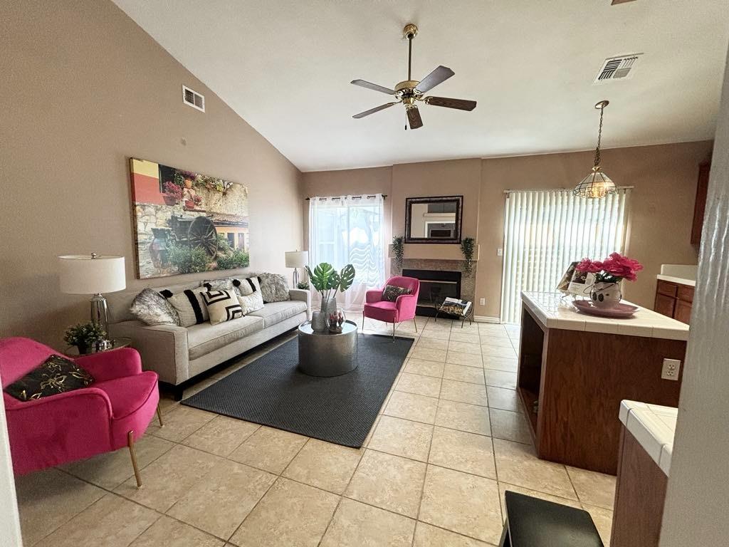Silverleaf Way, Sacramento, California image 10