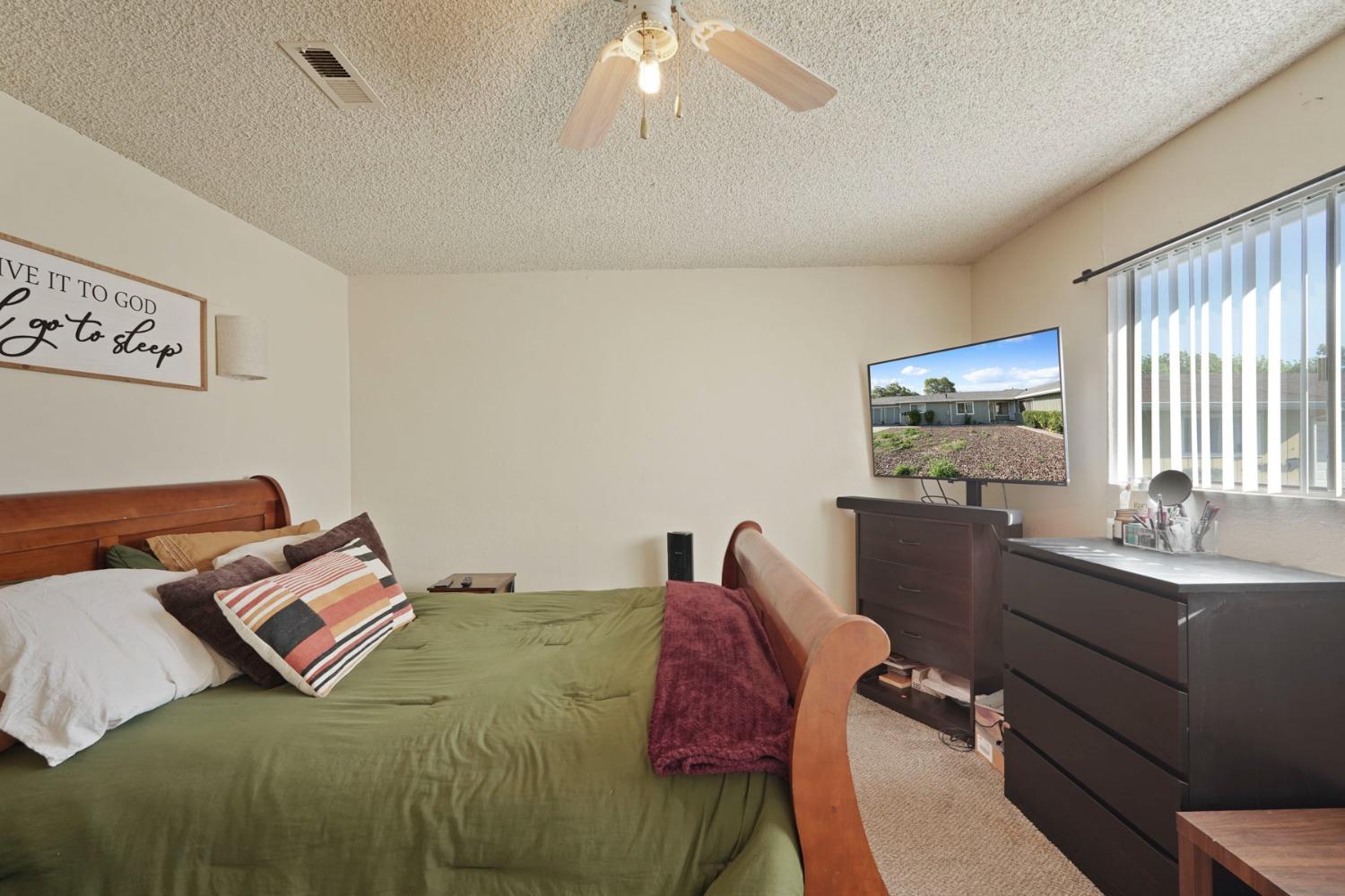 Detail Gallery Image 8 of 44 For 8824 N El Dorado St, Stockton,  CA 95210 - – Beds | – Baths