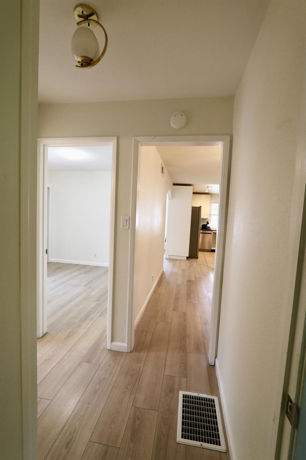 Knightwood, Rancho Cordova, California image 26