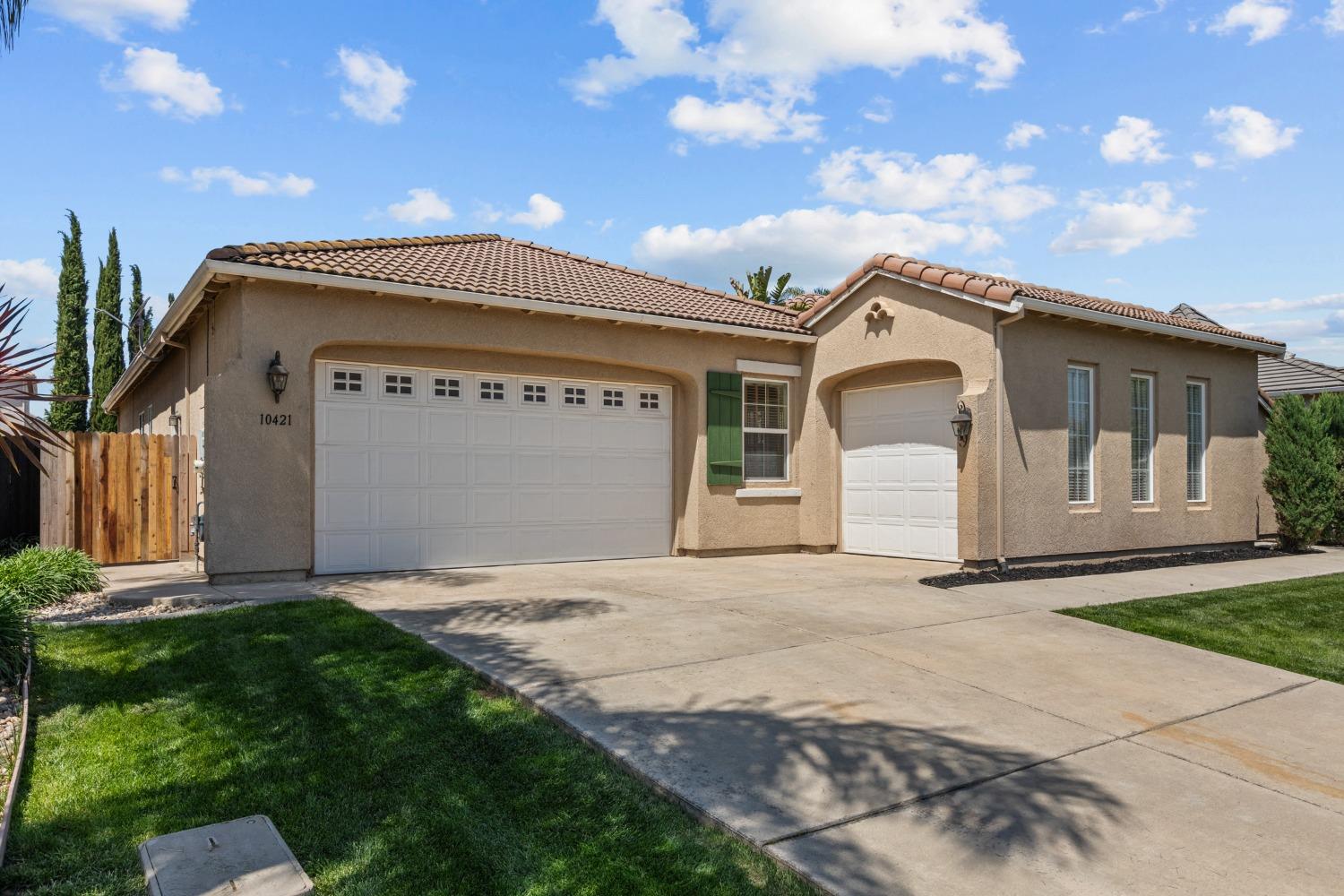 Christo Way, Elk Grove, California image 1