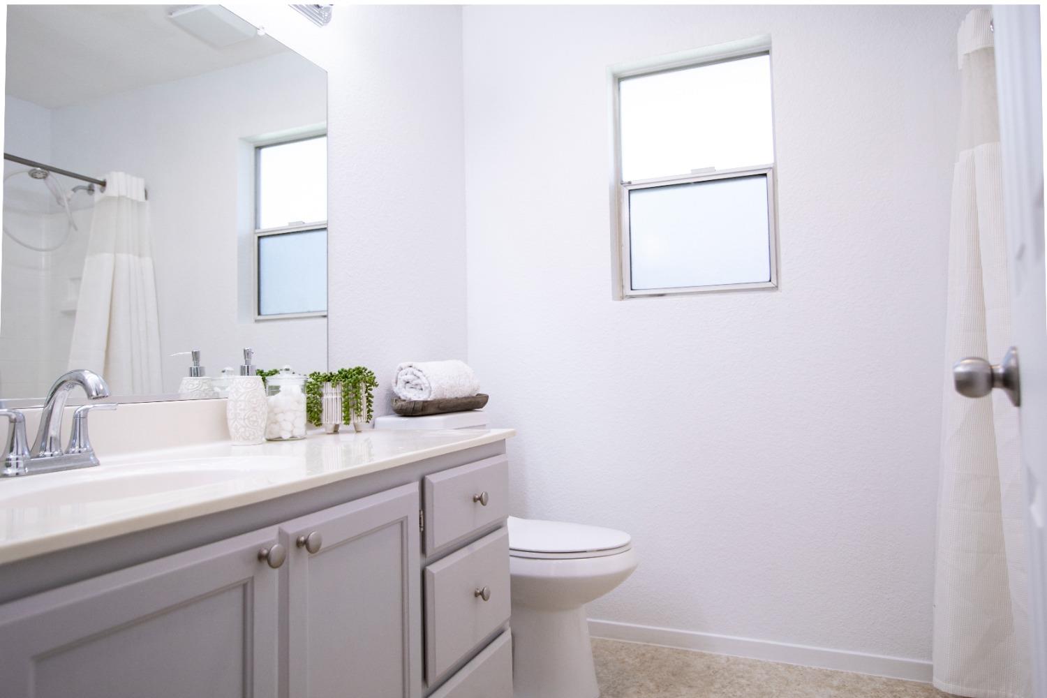 Photo #20: 225053685 Listing: Photo #20