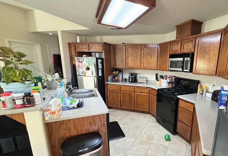 Detail Gallery Image 7 of 24 For 2746 Swallowtail Way, Chico,  CA 95973 - 3 Beds | 2 Baths