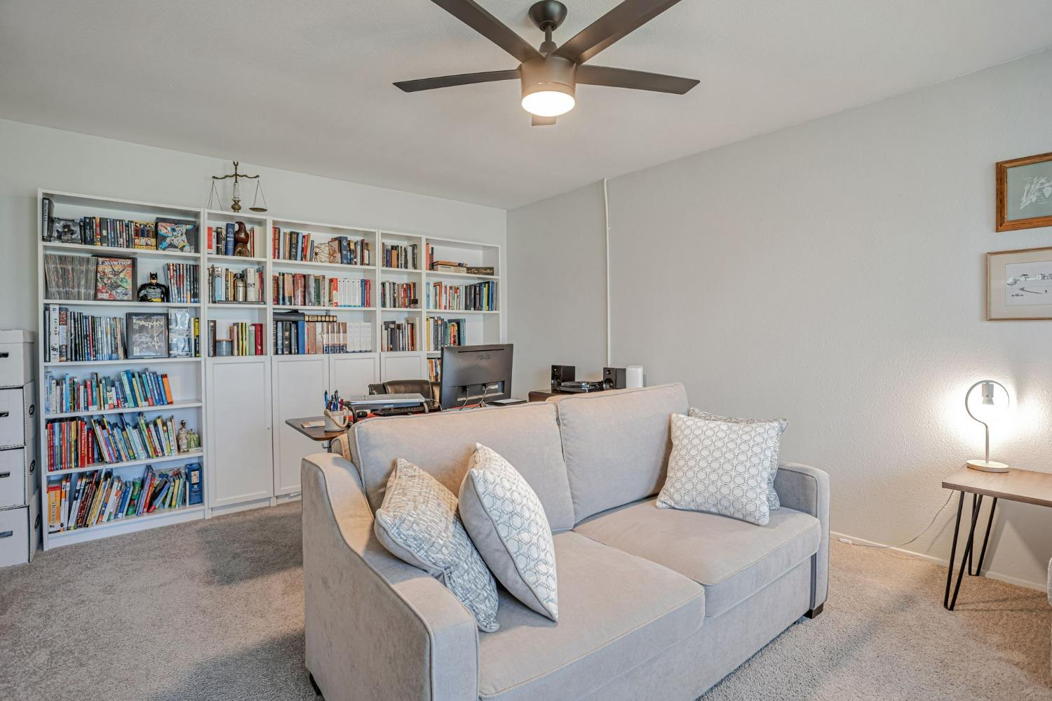 Regatta Drive, Sacramento, California image 17