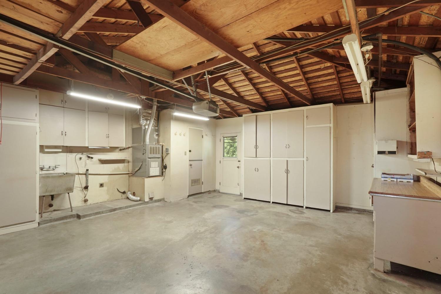 Detail Gallery Image 35 of 40 For 1101 Lakehome Dr, Lodi,  CA 95242 - 3 Beds | 2/1 Baths