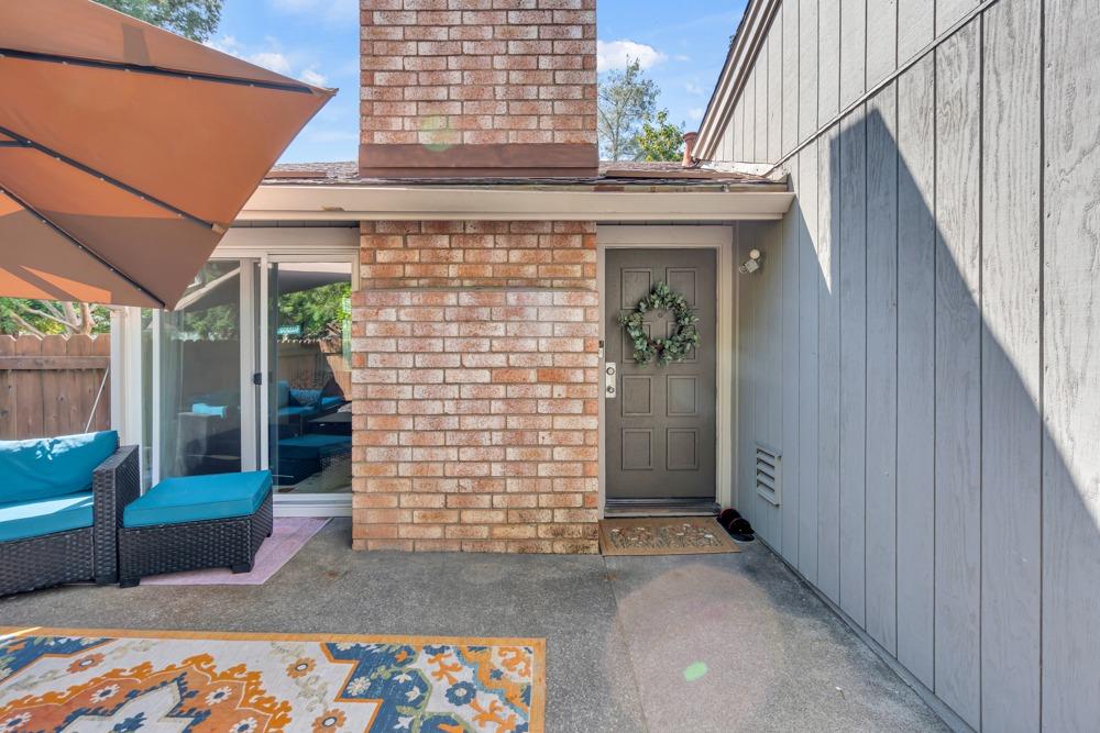 Susanna Court, Citrus Heights, California image 6