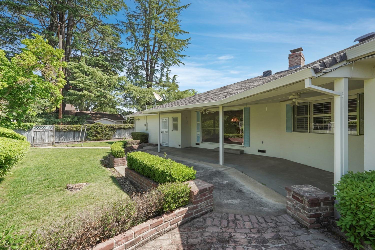 Detail Gallery Image 32 of 40 For 1101 Lakehome Dr, Lodi,  CA 95242 - 3 Beds | 2/1 Baths