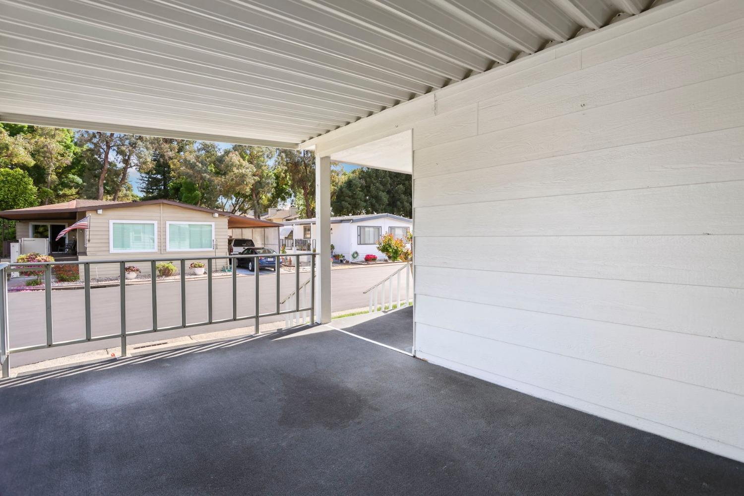 Detail Gallery Image 9 of 49 For 6706 Tam O Shanter Dr 146, Stockton,  CA 95210 - 2 Beds | 2 Baths