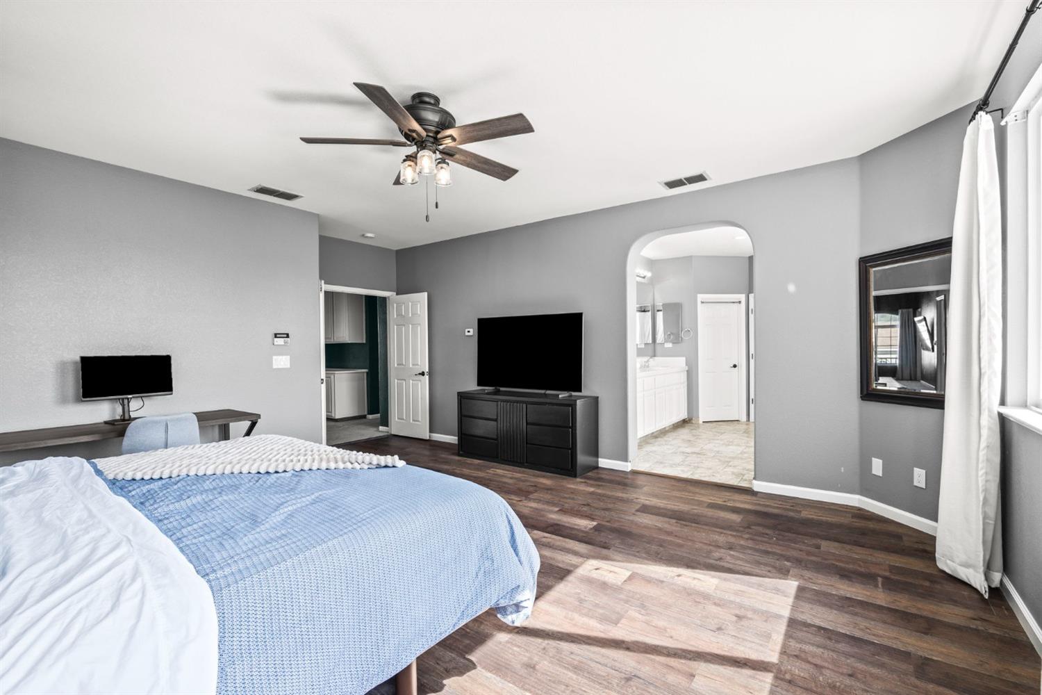 Gilleland Drive, Roseville, California image 30