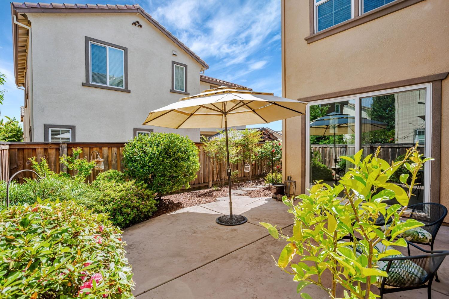 Willow Bridge Drive, Folsom, California image 37