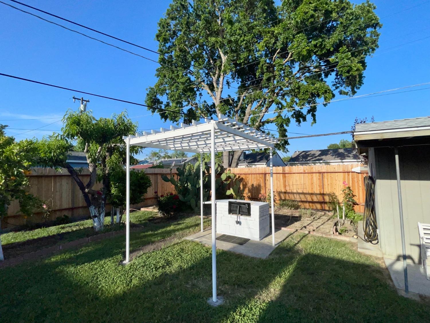 Detail Gallery Image 24 of 24 For 505 Poplar Ave, West Sacramento,  CA 95691 - 3 Beds | 1/1 Baths