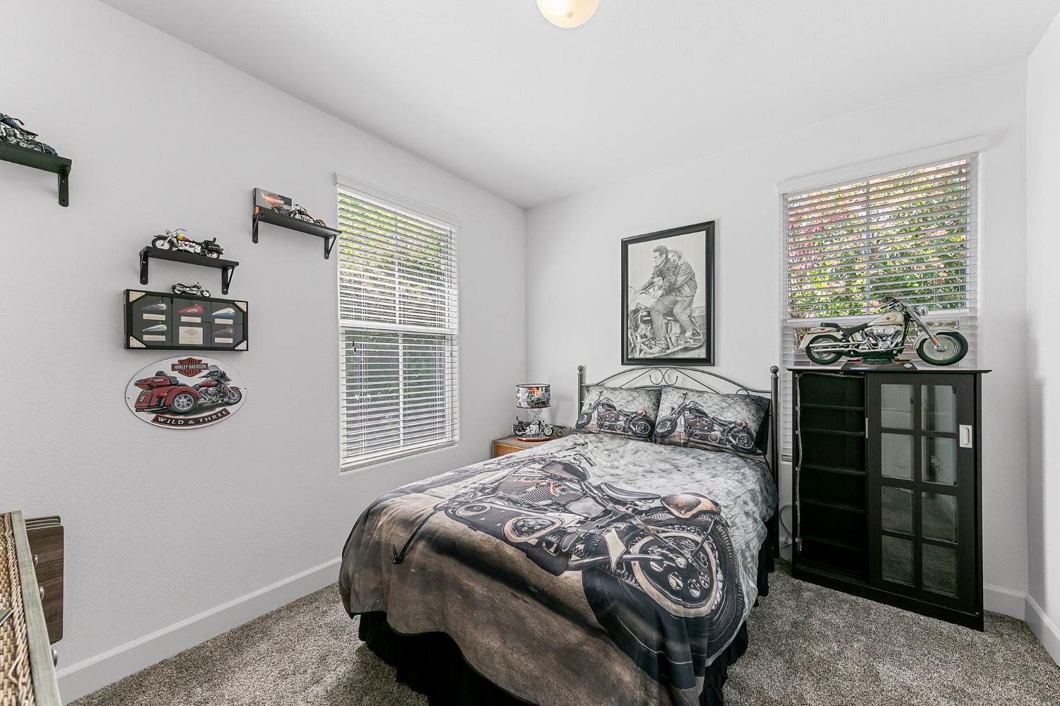 Soldiers Ranch Way, Plumas Lake, California image 17