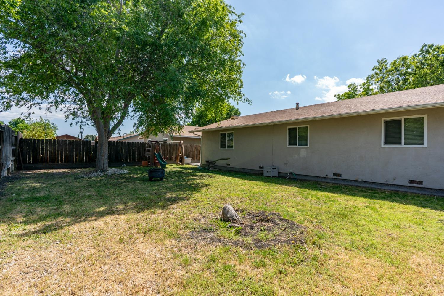 Madera Avenue, Dos Palos, California image 16