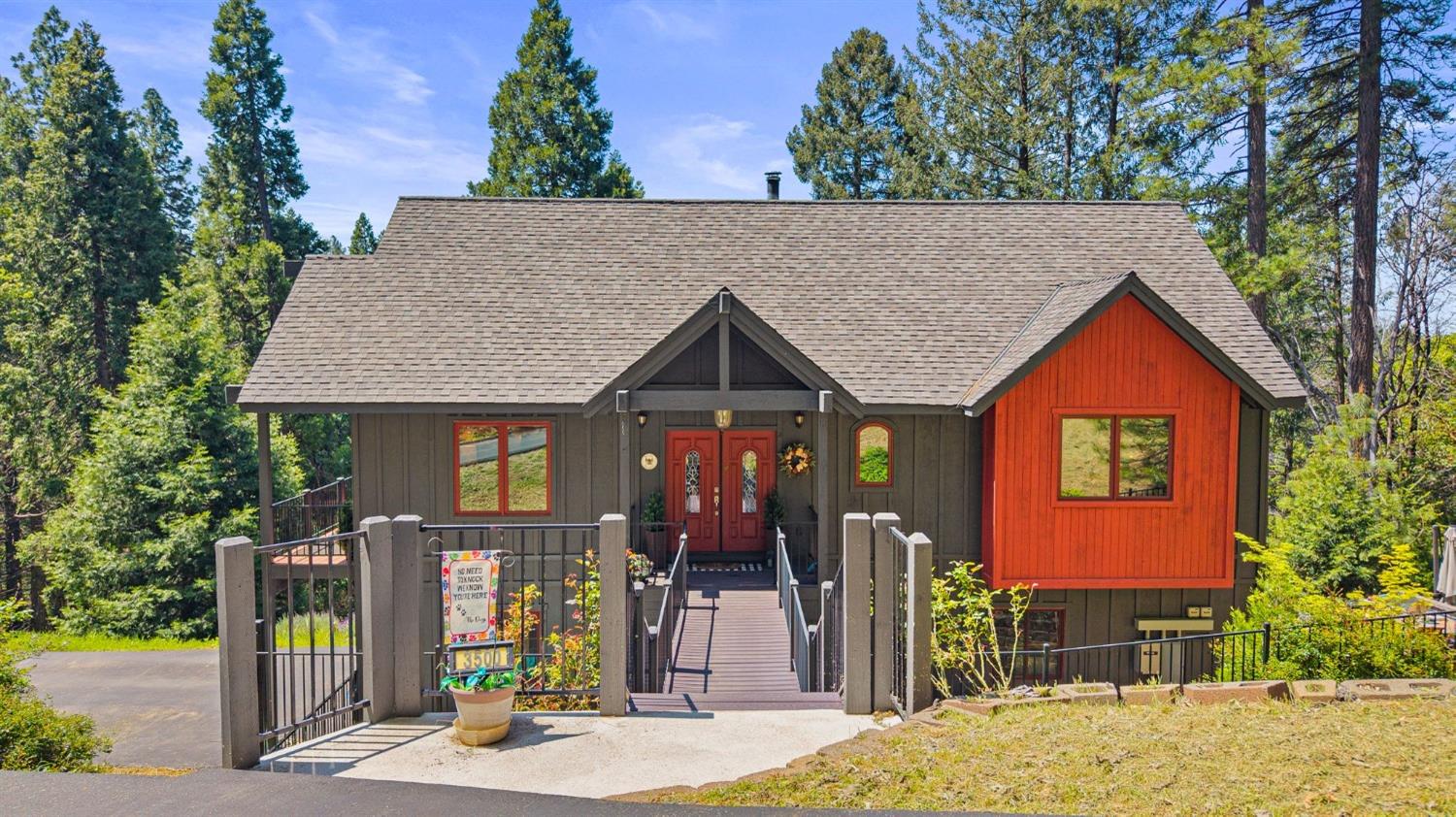 Detail Gallery Image 1 of 78 For 3500 Magpie Ln, Camino,  CA 95709 - 3 Beds | 2/1 Baths