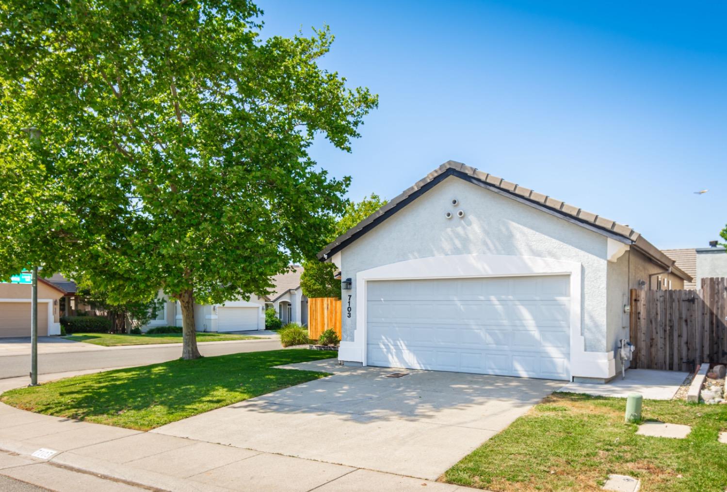 Aspen View Court, Citrus Heights, California image 5