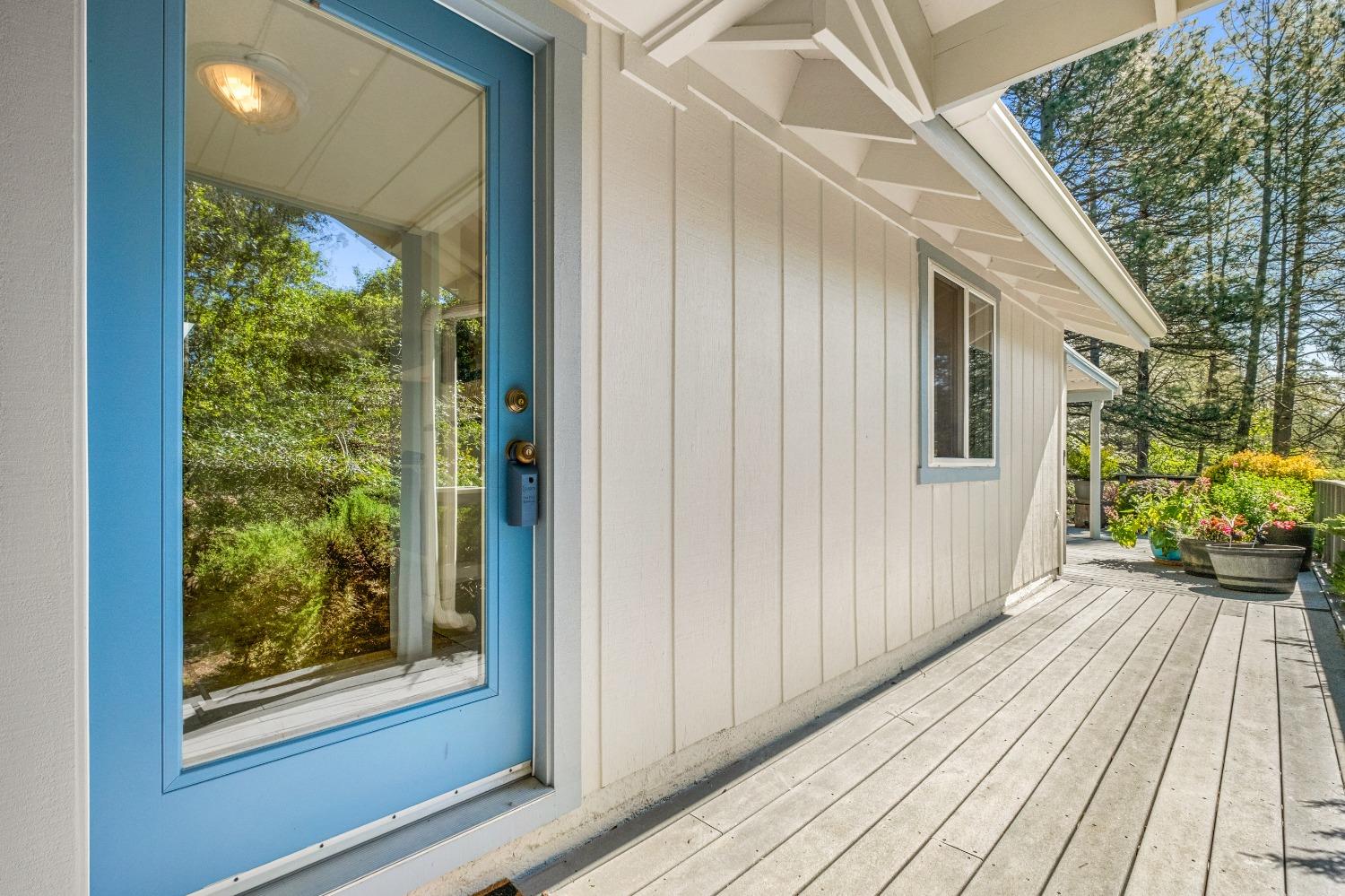 Detail Gallery Image 9 of 79 For 16080 Mount Whitney Dr, Fiddletown,  CA 95629 - 3 Beds | 2 Baths