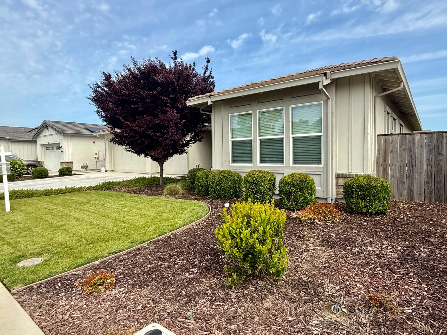 Detail Gallery Image 4 of 52 For 2775 Meadowbrook Lane, Turlock,  CA 95382 - 4 Beds | 2/1 Baths