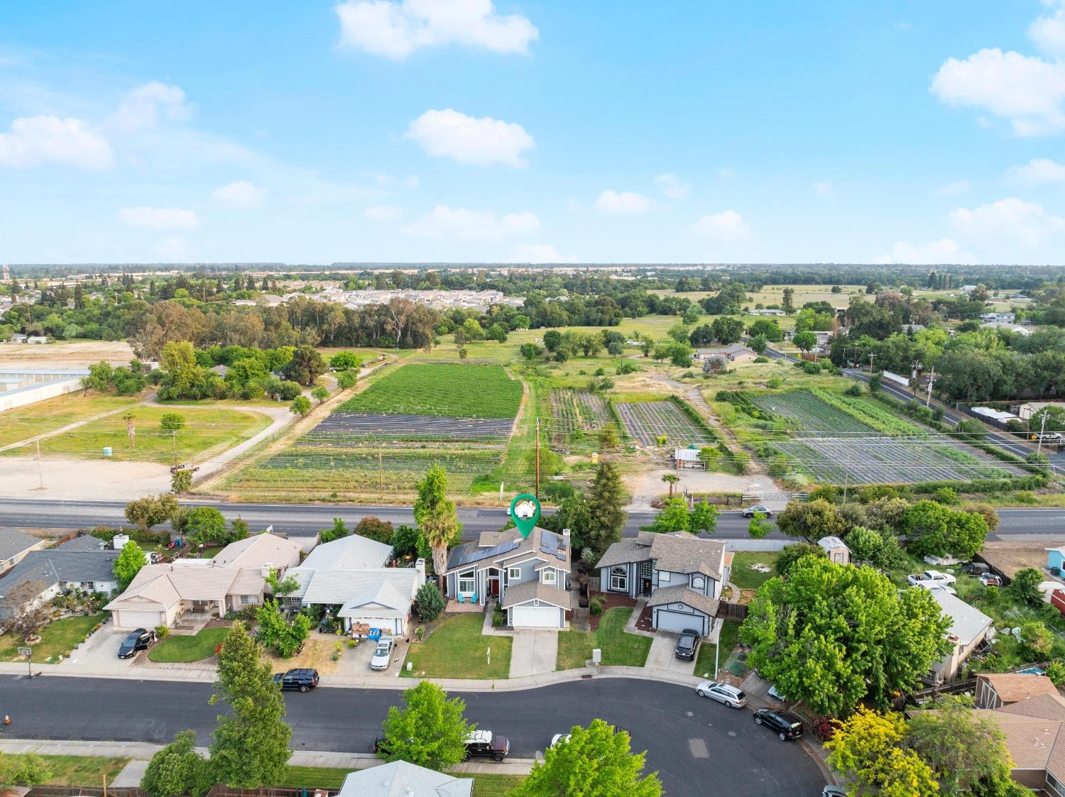 Oakborough Ave, Roseville, California image 36