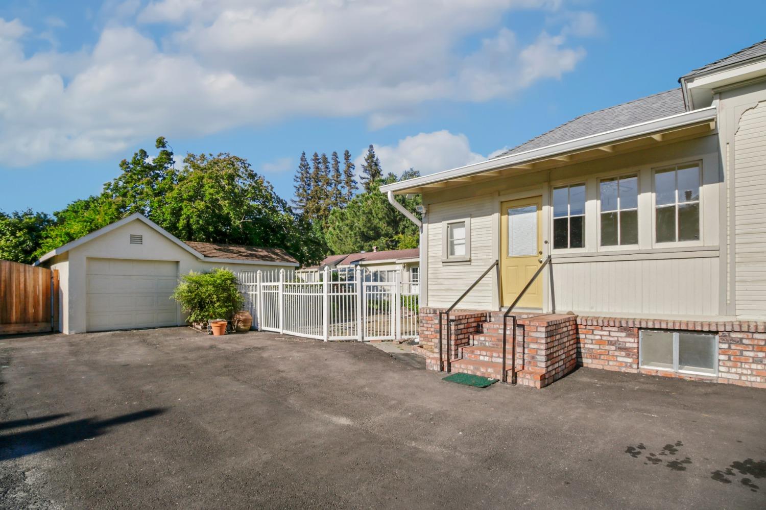 214 Pendegast Street, Woodland, California image 3