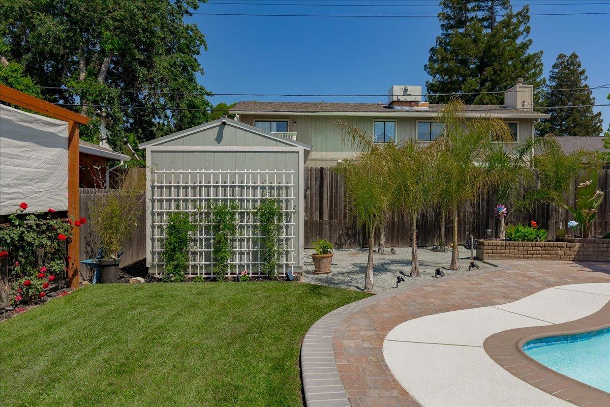 Midiron Drive, Fair Oaks, California image 42