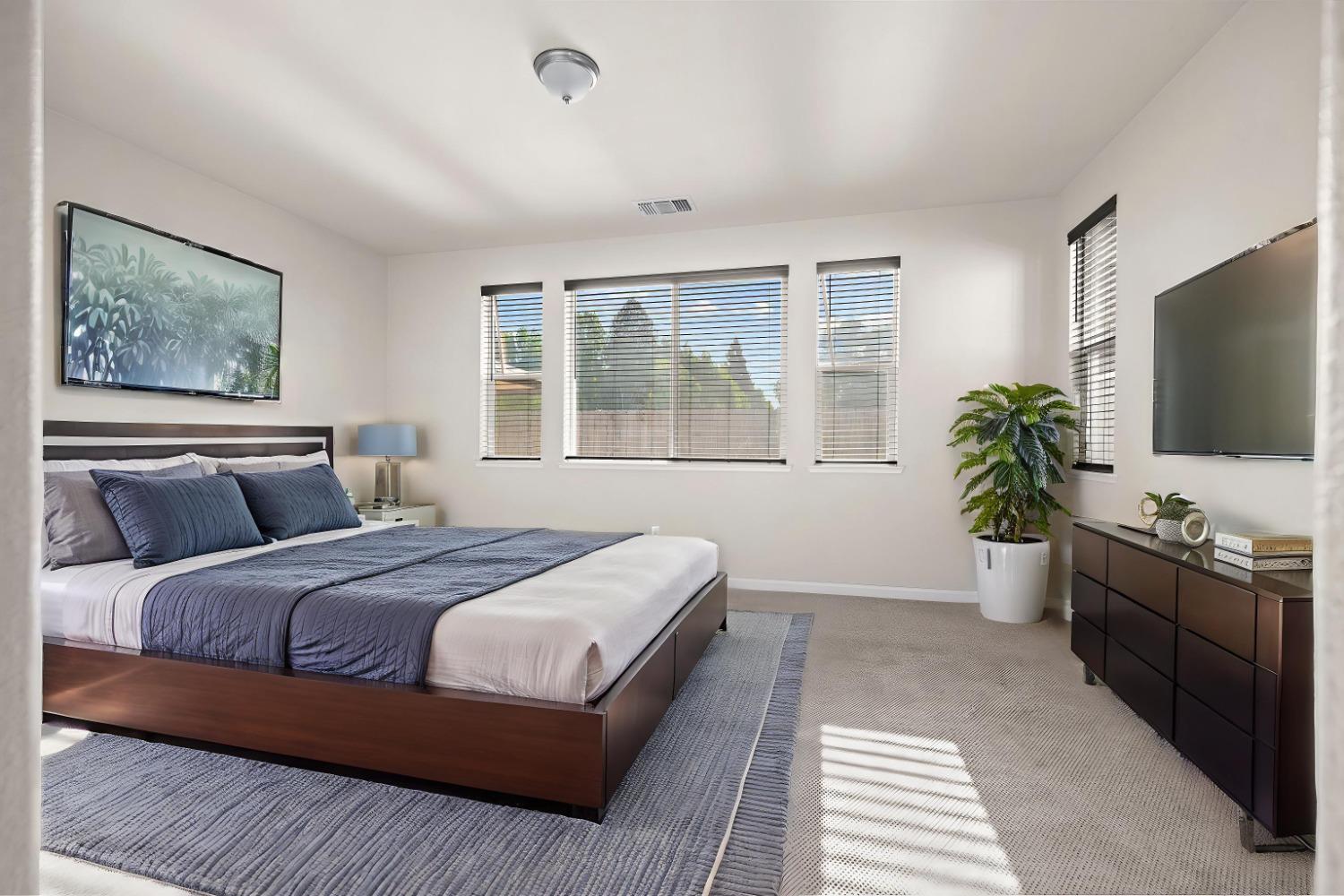 Detail Gallery Image 17 of 31 For 2101 Melody Ln, Modesto,  CA 95355 - 6 Beds | 4 Baths