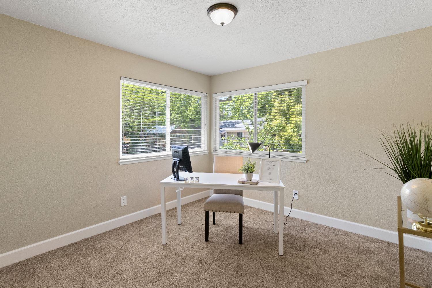 New York Avenue, Fair Oaks, California image 32