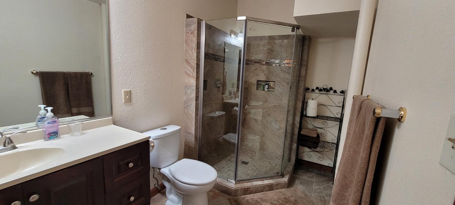 Detail Gallery Image 71 of 95 For 124 Mountain Oak Ct, Folsom,  CA 95630 - 5 Beds | 4 Baths
