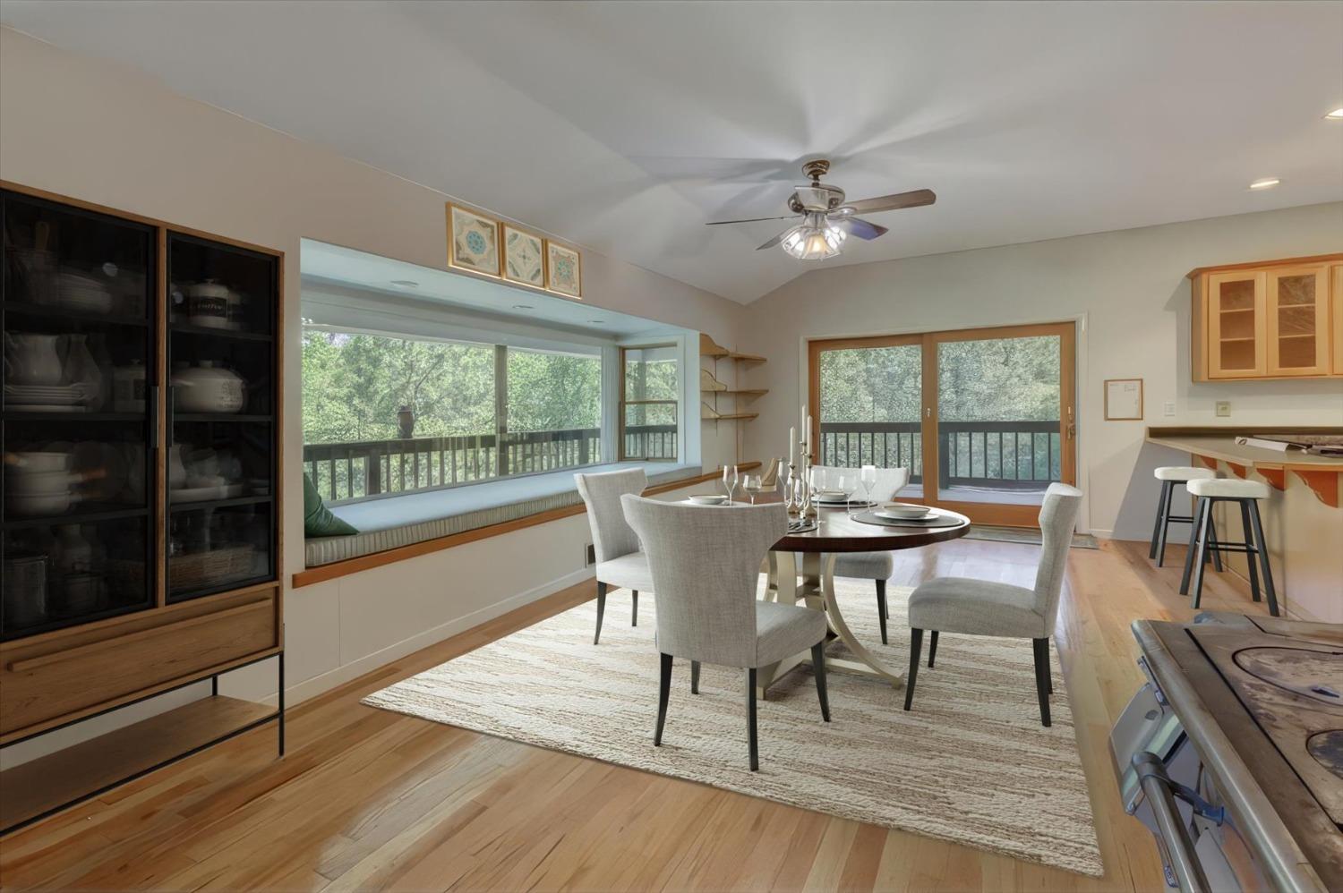 Detail Gallery Image 10 of 99 For 14508 Arrow Rd, Penn Valley,  CA 95946 - 3 Beds | 3/1 Baths