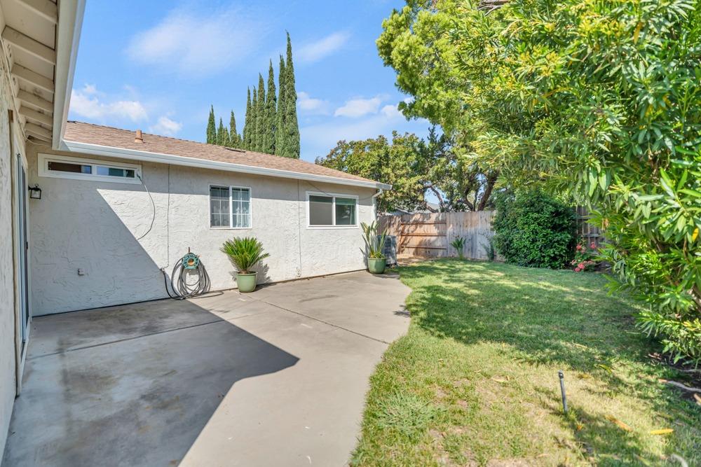 Americana Way, Sacramento, California image 30