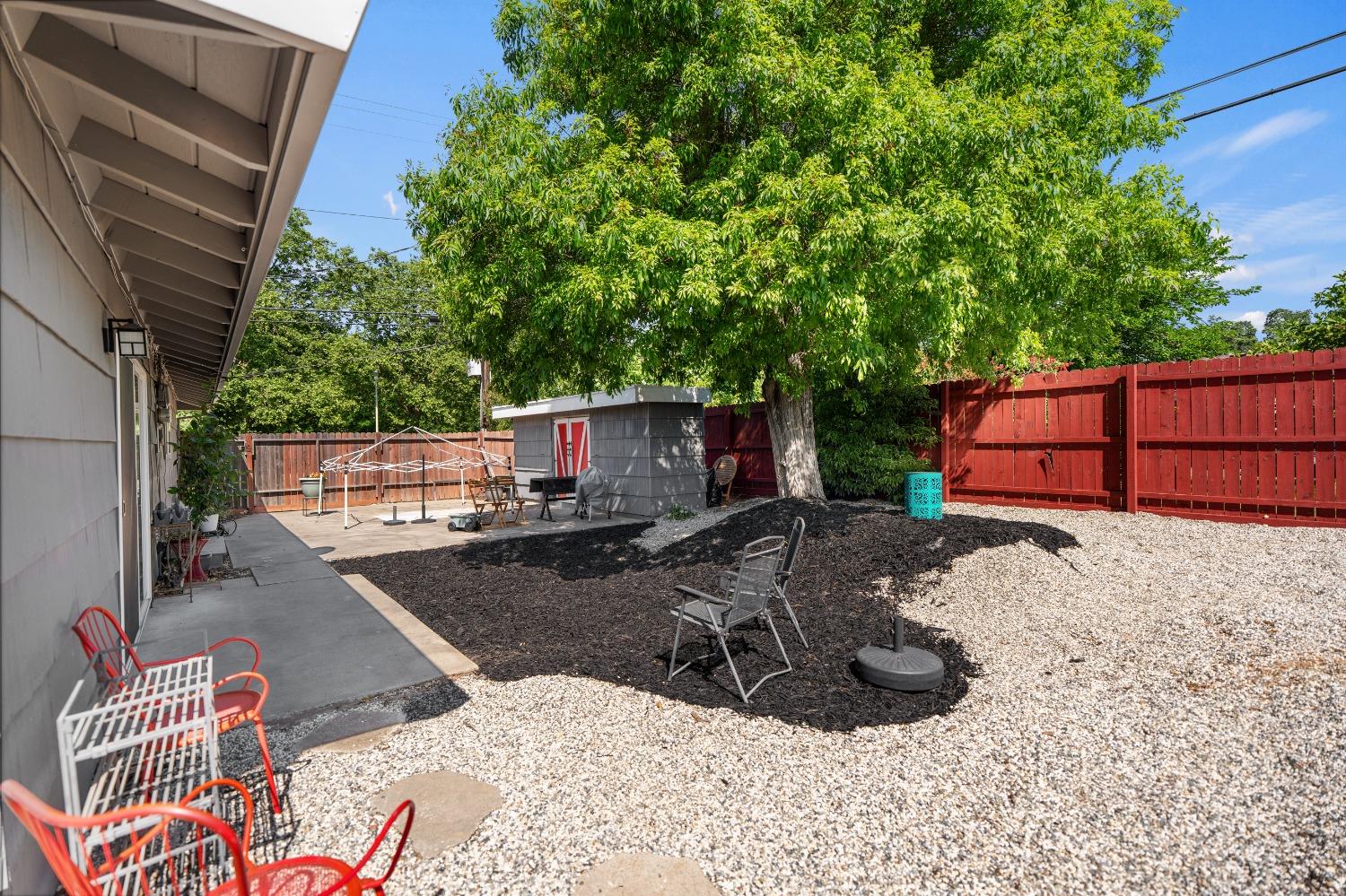 Forestwood Drive, Sacramento, California image 33
