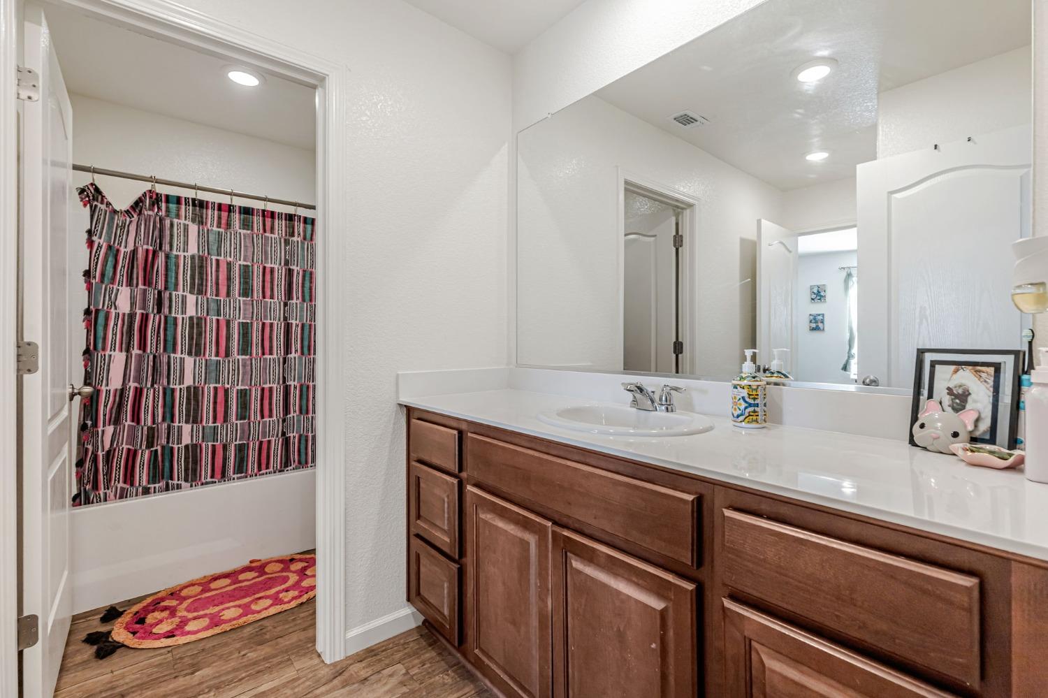 Brighton Court, Marysville, California image 30