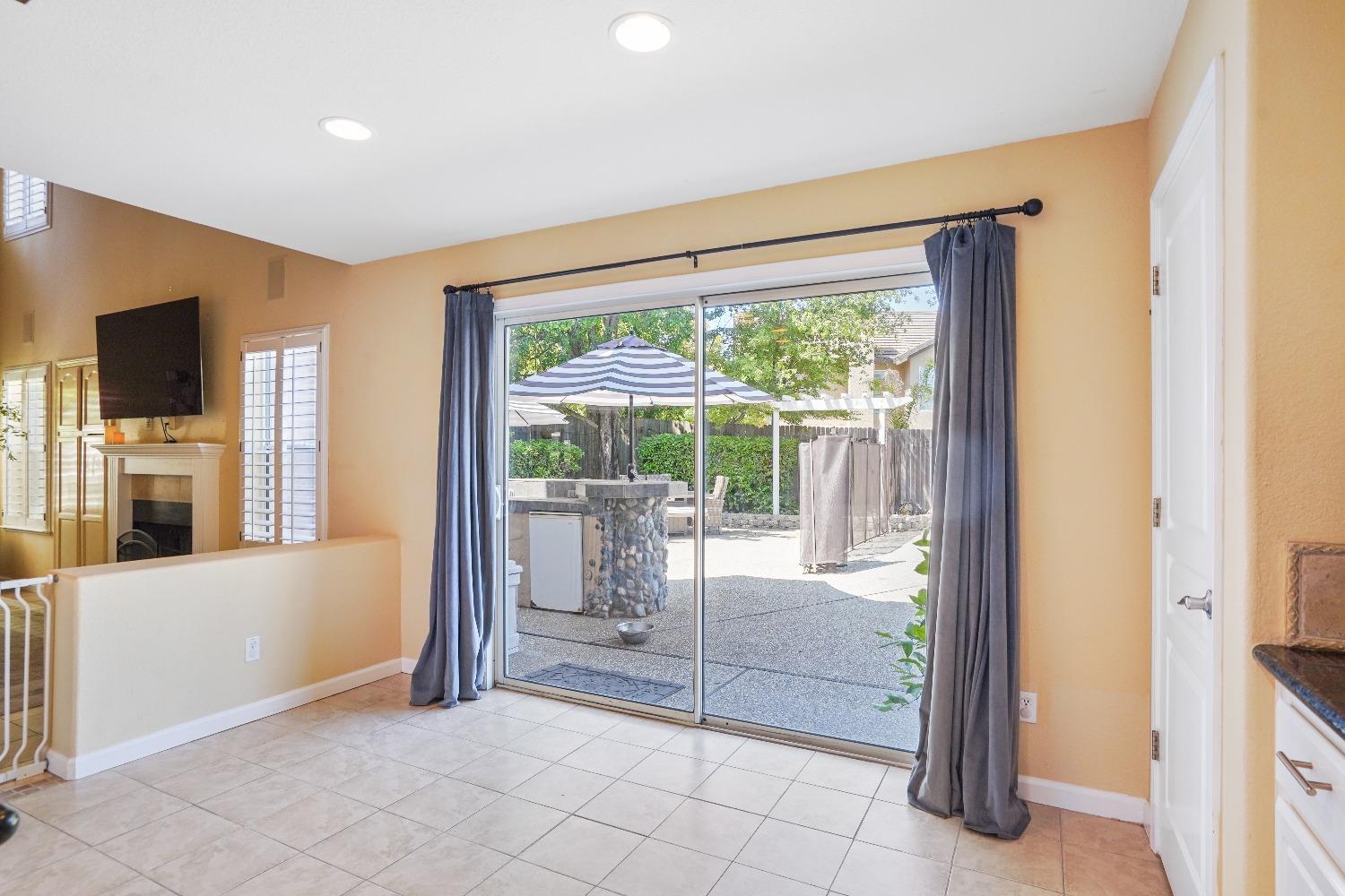 Allegretto Way, Granite Bay, California image 17