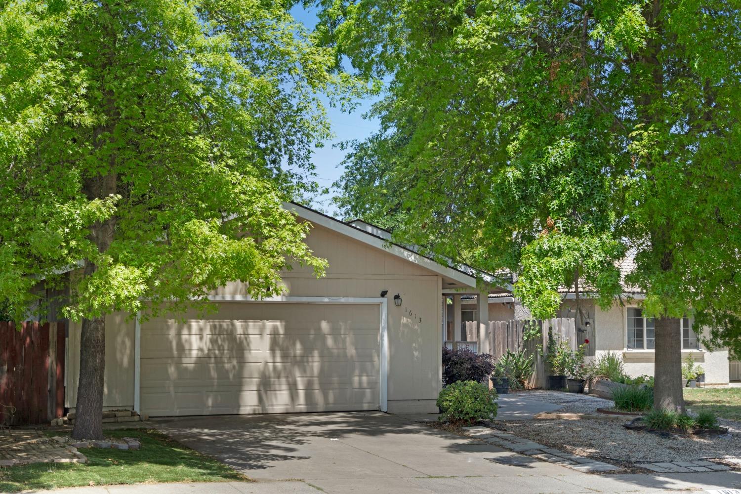 Wentworth Avenue, Sacramento, California image 2