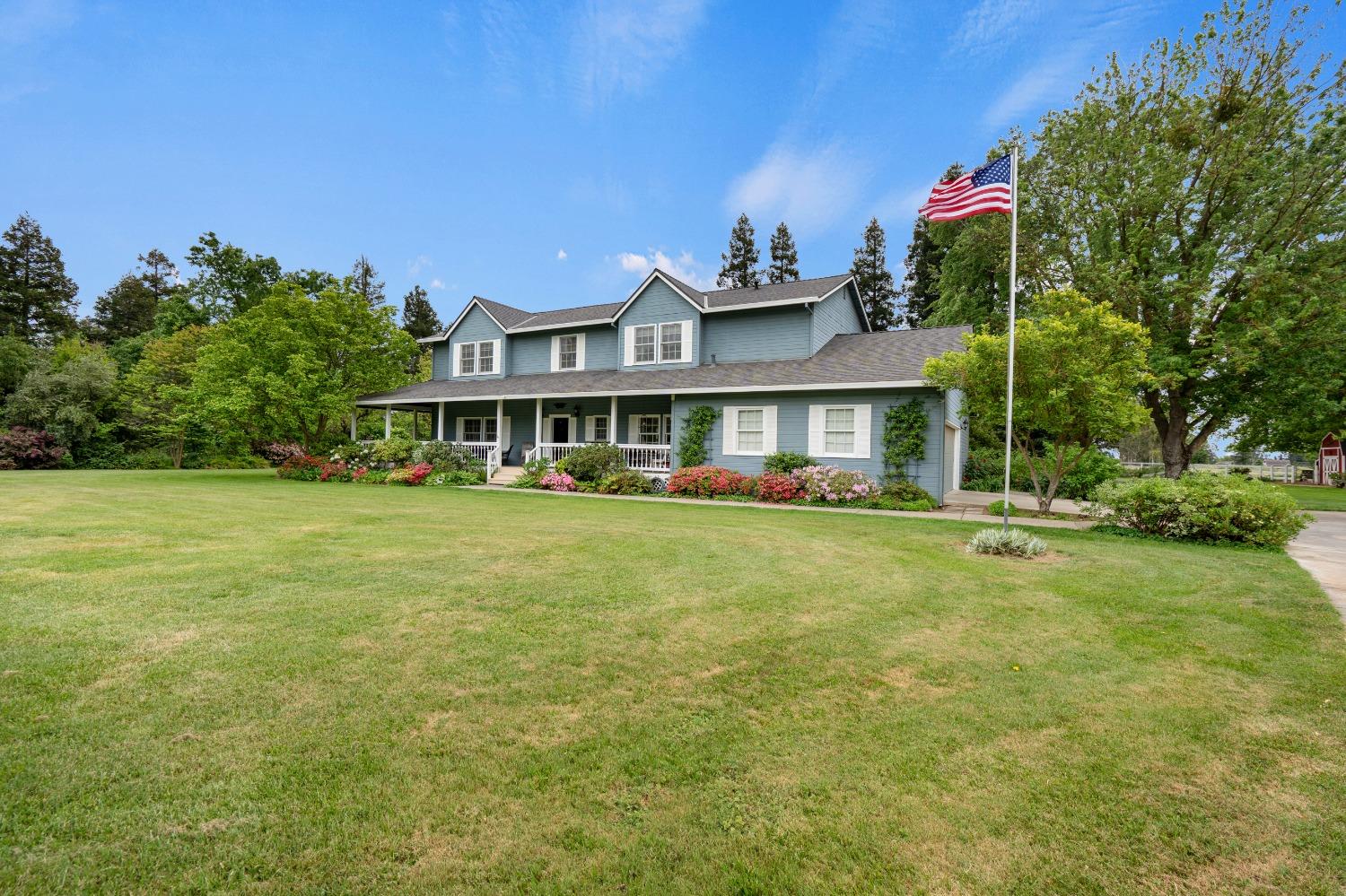 Detail Gallery Image 3 of 99 For 11516 Badger Valley Rd, Wilton,  CA 95693 - 4 Beds | 2/1 Baths